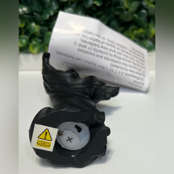 Cracker Barrel Light Up Color Changing Halloween 2024 Black Ghost Ornament NEW - Picture 7 of 7